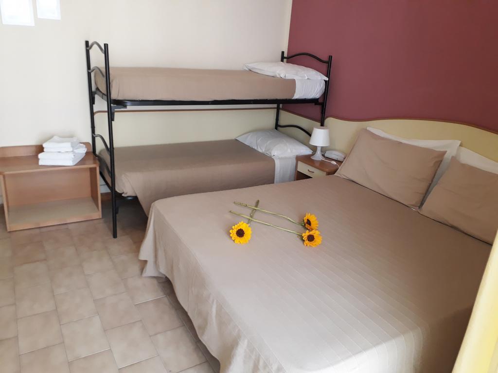 Hotel Helvetia Milano Marittima Eksteriør billede