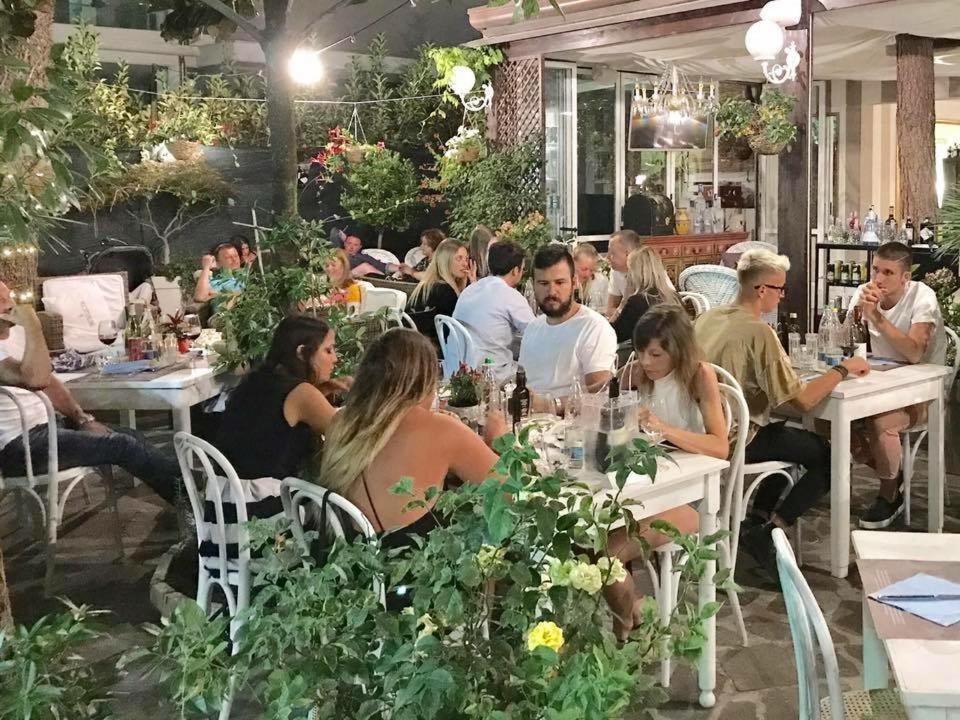 Hotel Helvetia Milano Marittima Eksteriør billede
